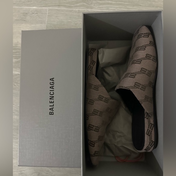 Balenciaga BB monogramed mules - Picture 2 of 10